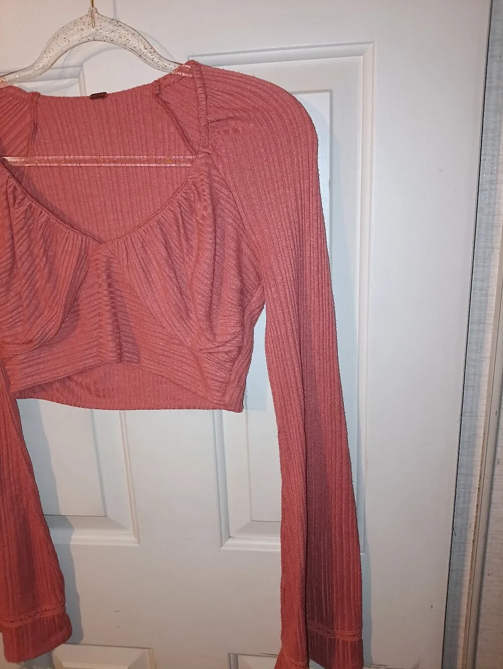 Free People Ribbed Long-Sleeve Crop Top\bell Sleeves\ Rose Rust Small
